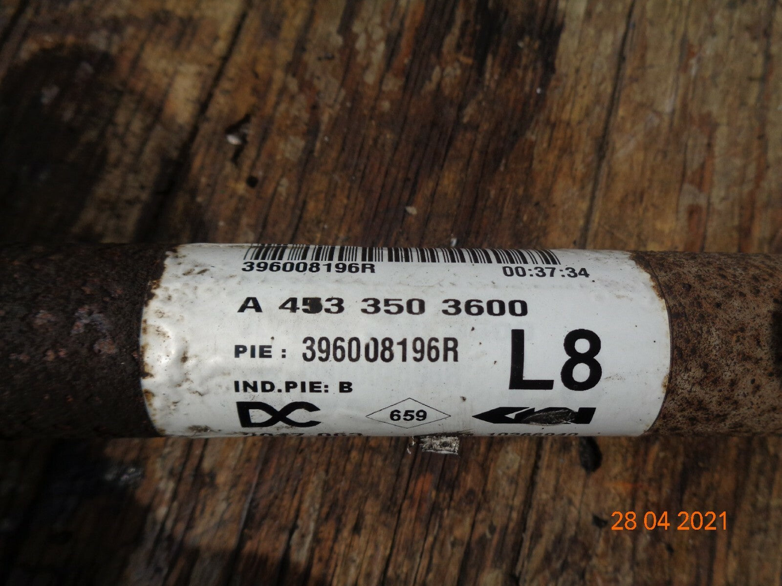 RENAULT TWINGO MK3 2017 0.9 PETROL LONG DRIVER SIDE FRONT DRIVESHAFT A4533503600
