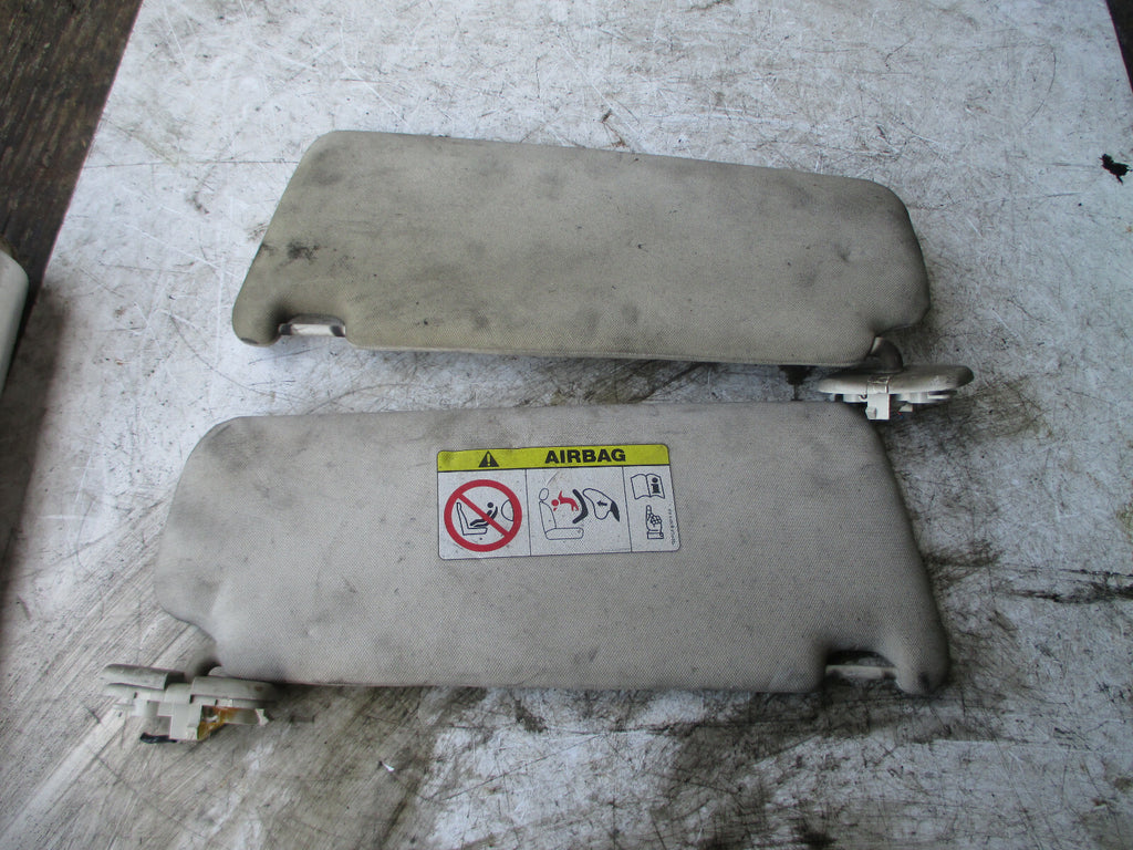 LAND RANGE ROVER 2013 PASSENGER DRIVER SIDE SUN SHADE VISOR SET GREY MIRROR
