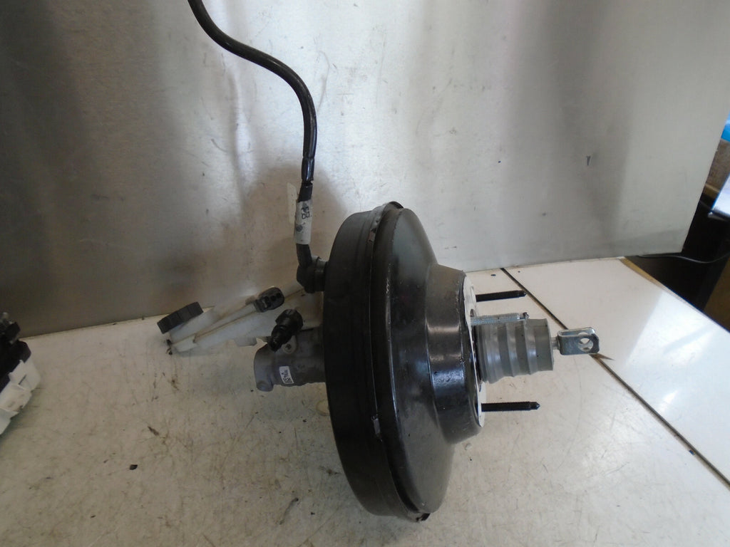 FORD FOCUS MK3 2017 1.5 DIESEL BRAKE SERVO & MASTER CYLINDER DV612B195TD