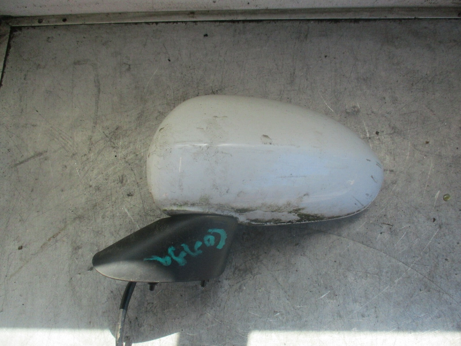 VAUXHALL CORSA D NS PASSENGER SIDE ELECTRIC WING MIRROR WHITE