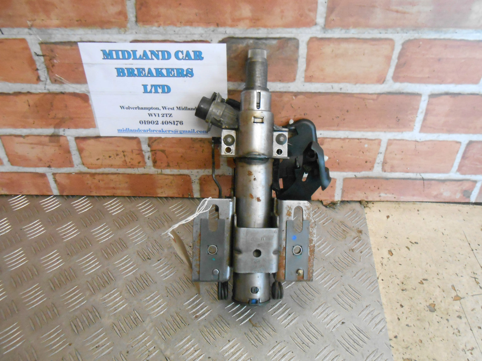 VOLKSWAGEN VW BEETLE 1C1 2002 UPPER STEERING COLUMN IGNITION BARRREL & X1 KEY