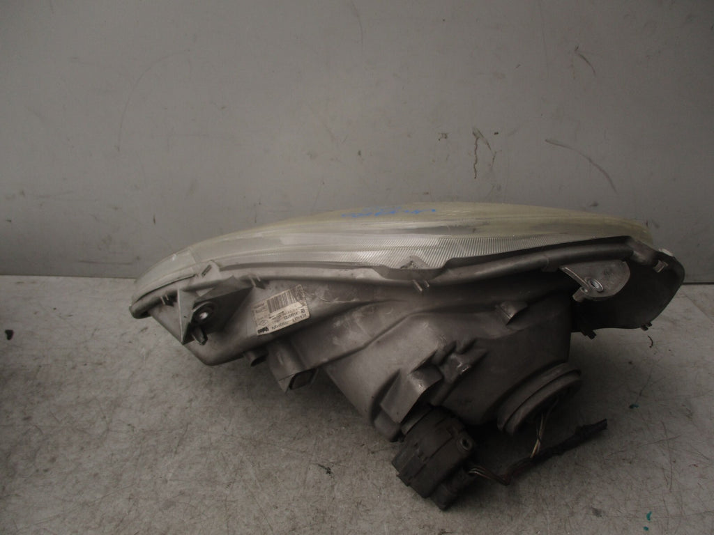 2006 VAUXHALL VIVARO MK1 OSR DRIVER SIDE FRONT HEADLIGHT HEAD LAMP 91165722