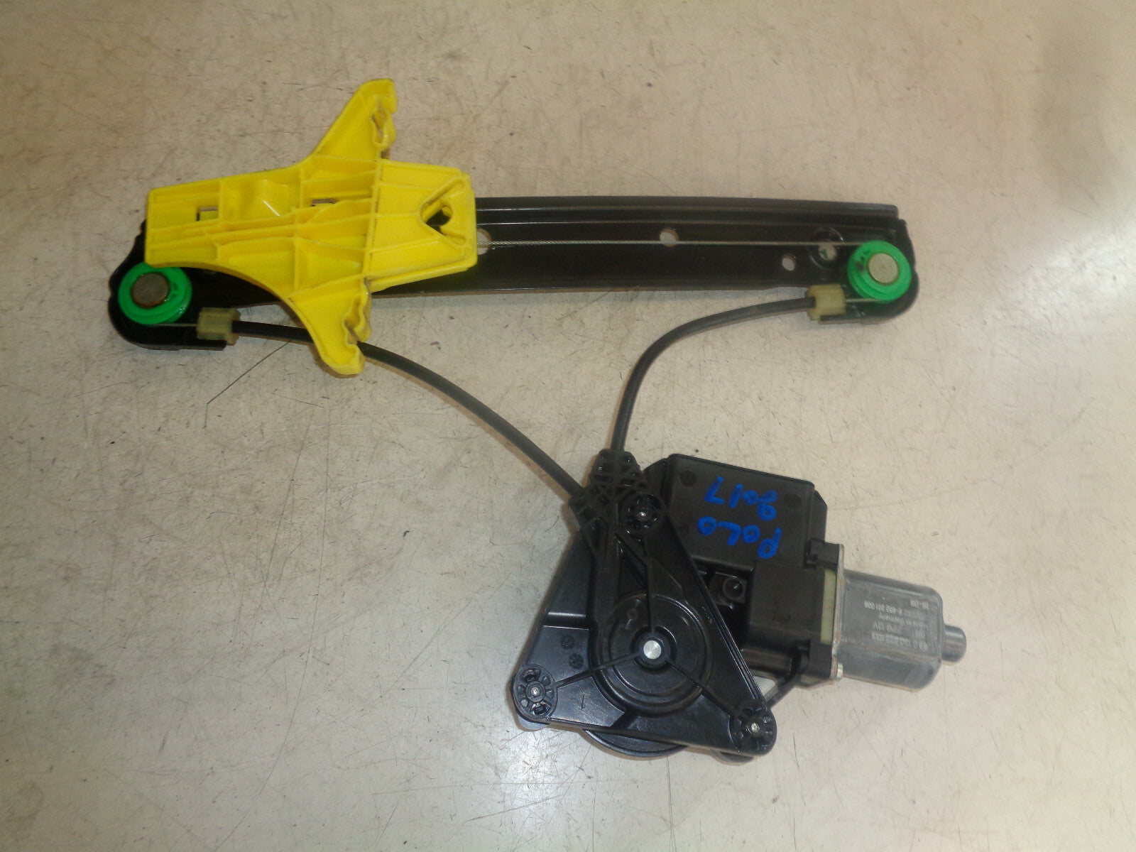 VW POLO 2017 6C OSR DRIVER SIDE REAR WINDOW MOTOR REGULATOR 6R0959812AA