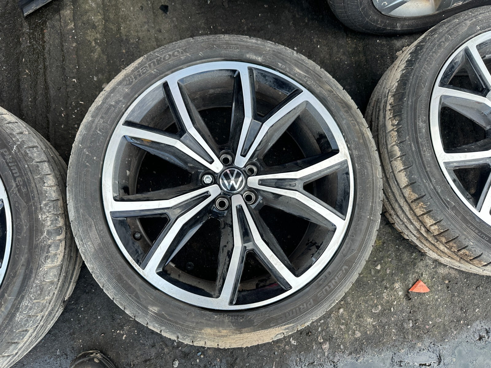 2023 VOLKSWAGEN T CROSS 18 INCH SET OF FOUR ALLOY WHEELS TYRE DIAMOND 215/45R18
