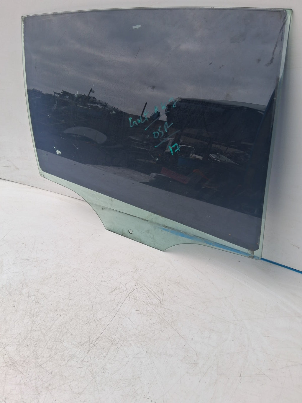 2017 VW VOLKSWAGEN GOLF MK7 OSR DRIVER RIGHT SIDE REAR WINDOW GLASS 566845026