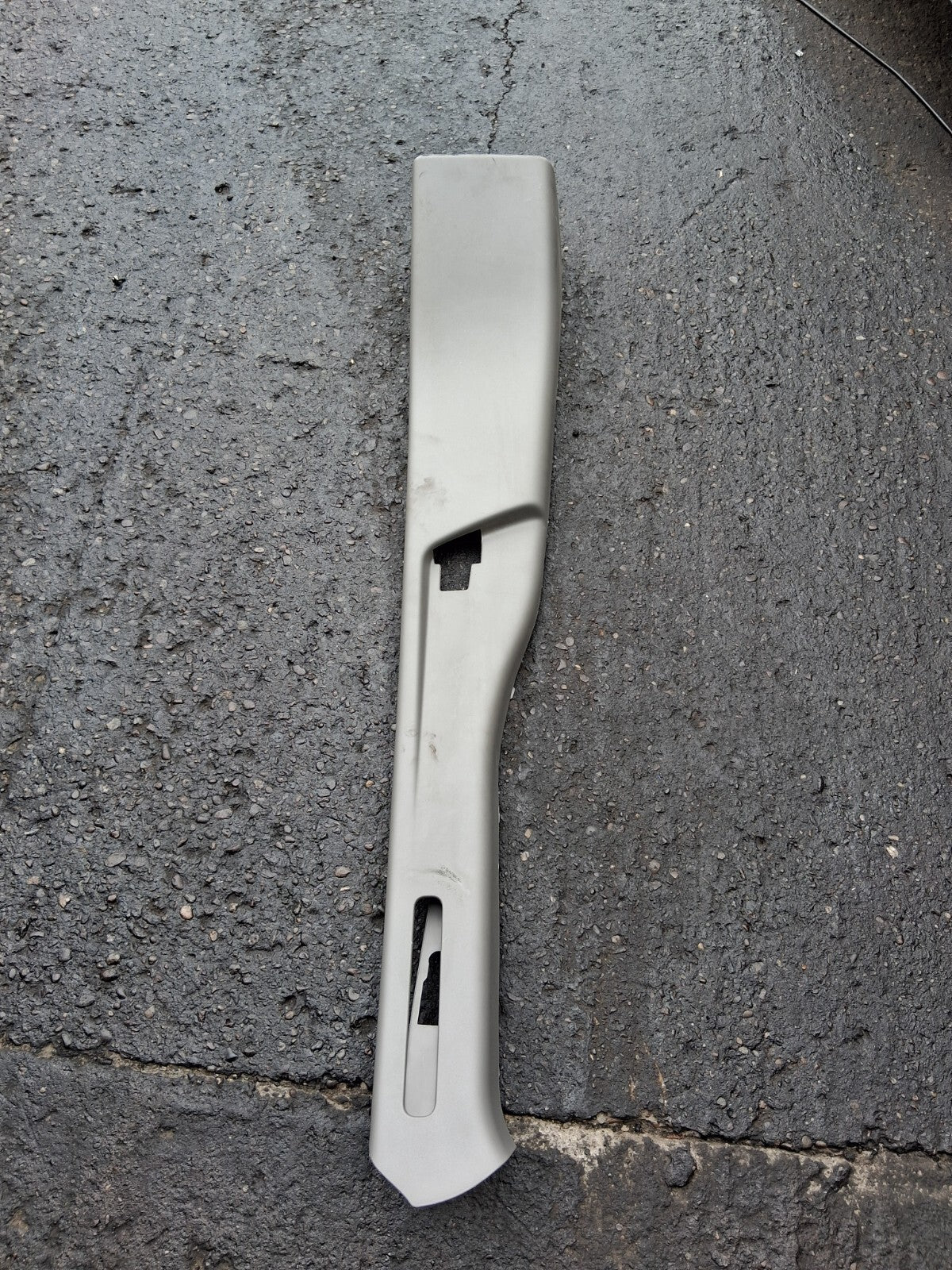 2023 RENAULT MASTER MK3 OSF DRIVER SIDE FRONT B PILLAR TRIM COVER 769150016R