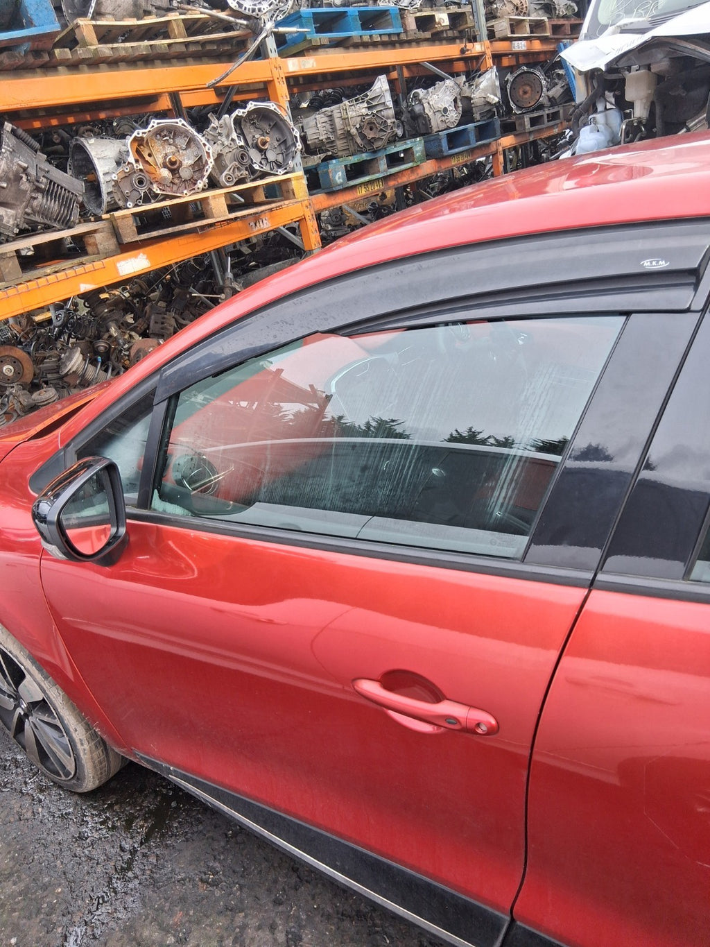 2013 RENAULT CLIO X98 MK4 NSF PASSENGER SIDE FRONT LEFT BARE DOOR RED