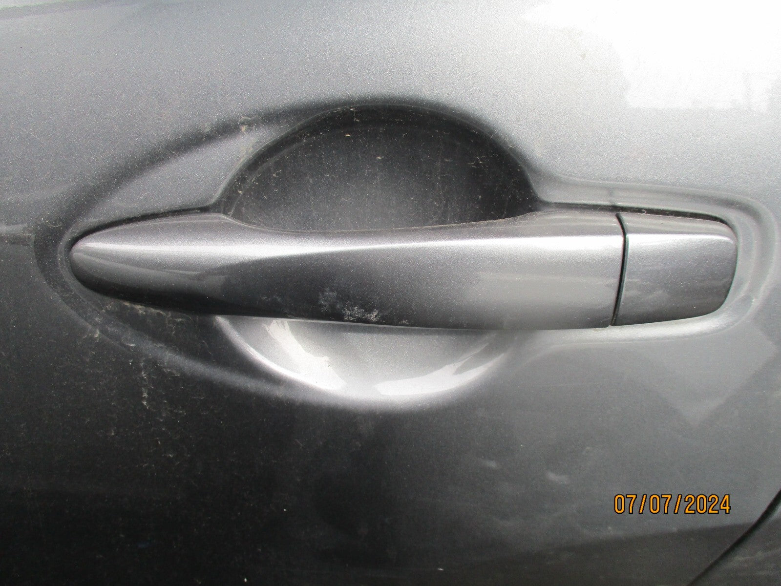NISSAN QASHQAI J11 2014 NS PASSENGER SIDE REAR EXTERIOR DOOR HANDLE GREY MET KAD