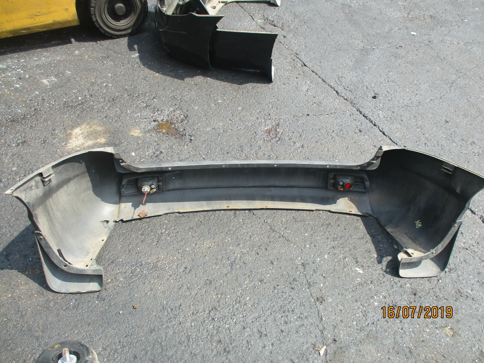 HYUNDAI SANTA FE MK1 REAR COMPLETE BUMPER GREY