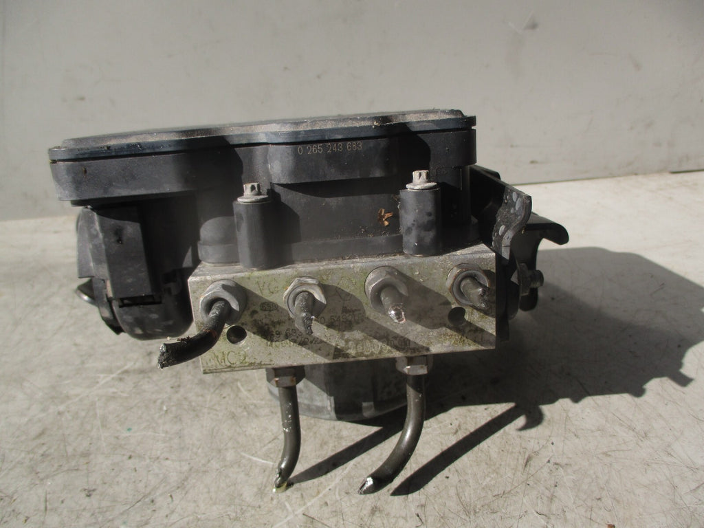 2015 RENAULT CLIO MK4 0.9 PETROL ABS PUMP CONTROL MODULATOR 478407227R