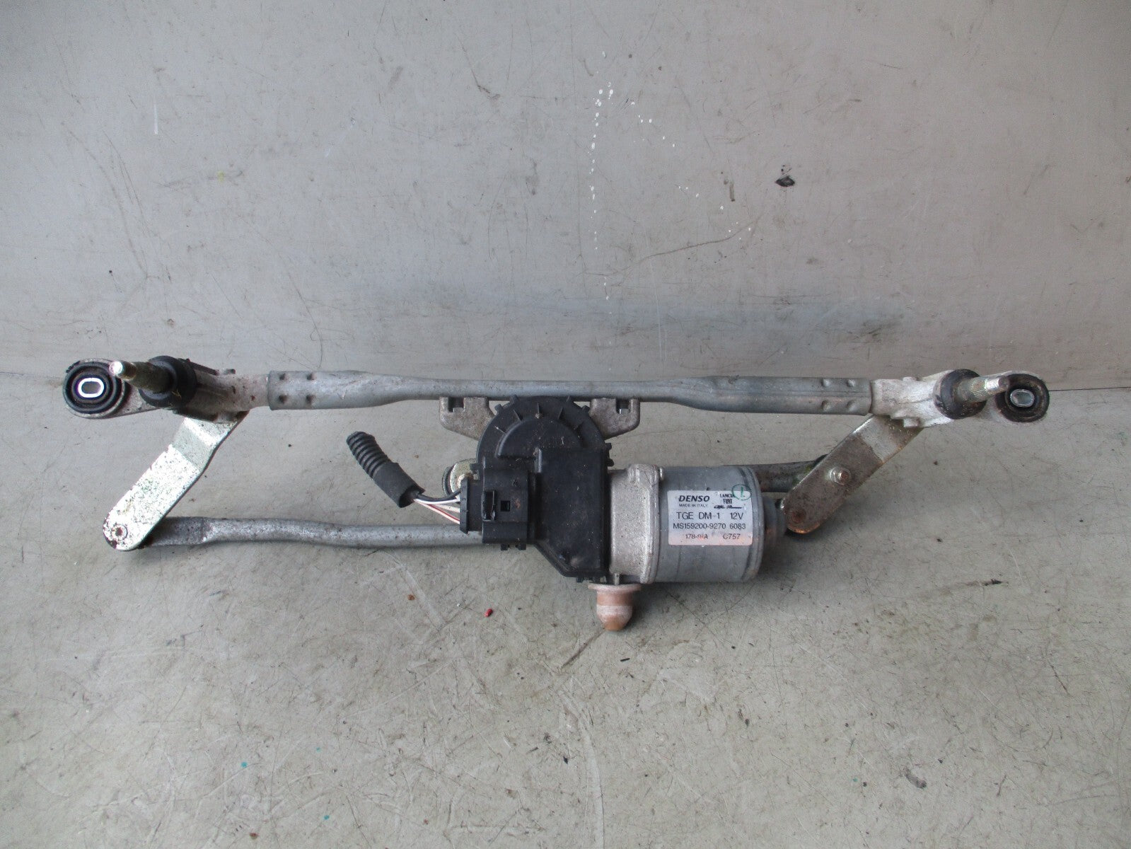 2019 FIAT PANDA MK3 FRONT WINDSCREEN WIPER MOTOR LINKAGES MS1592009270