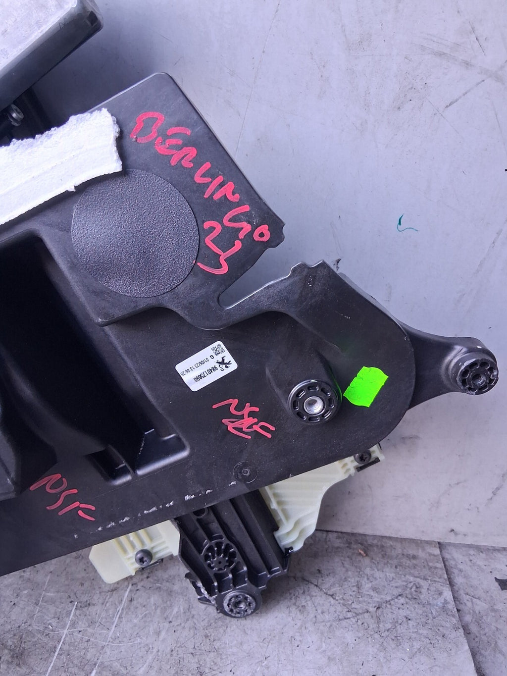 2023 CITROEN BERLINGO MK3 NSF PASSENGER SIDE WINDOW MOTOR REGULATOR  9840175880