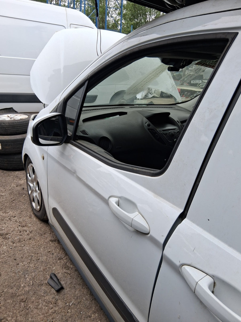 2015 FORD TRANSIT COURIER MK1 NSF PASSENGER SIDE FRONT BARE DOOR WHITE