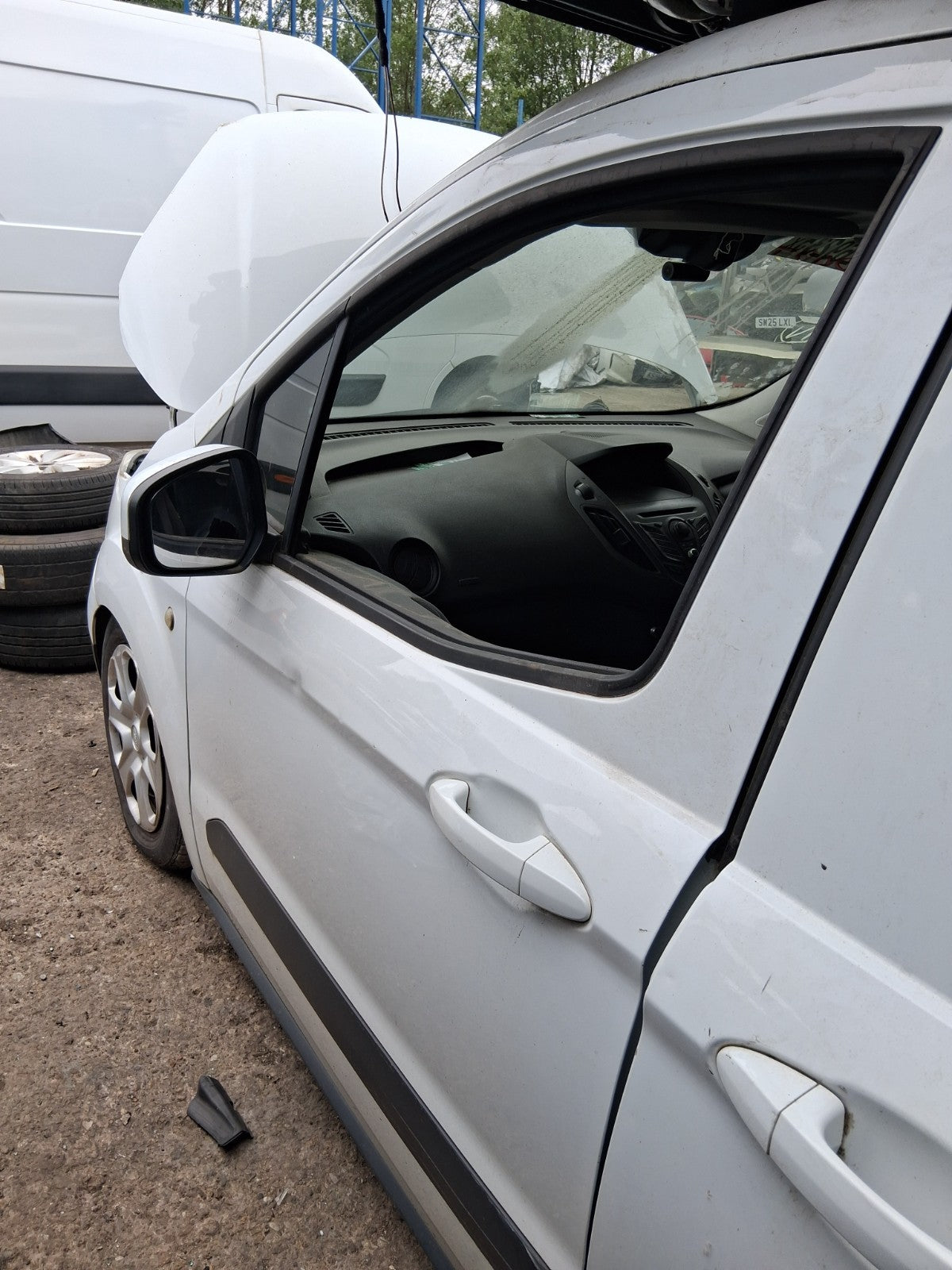 2015 FORD TRANSIT COURIER MK1 NSF PASSENGER SIDE FRONT BARE DOOR WHITE