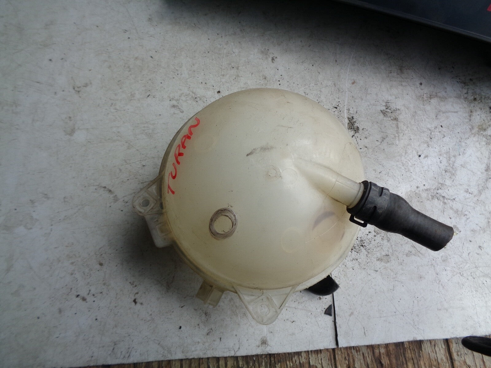 VOLKSWAGEN GOLF MK5 HEADER OVERFLOW EXPANSION TANK 1K012140