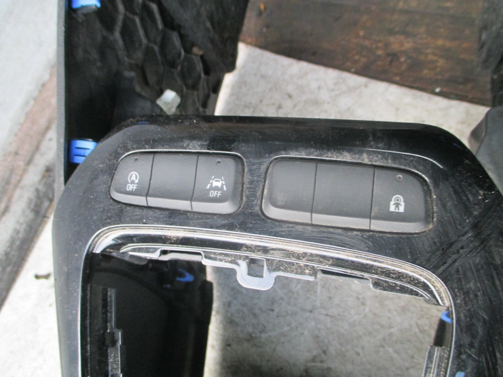 VAUXHALL CORSA F 2019 CENTRE CONSOLE