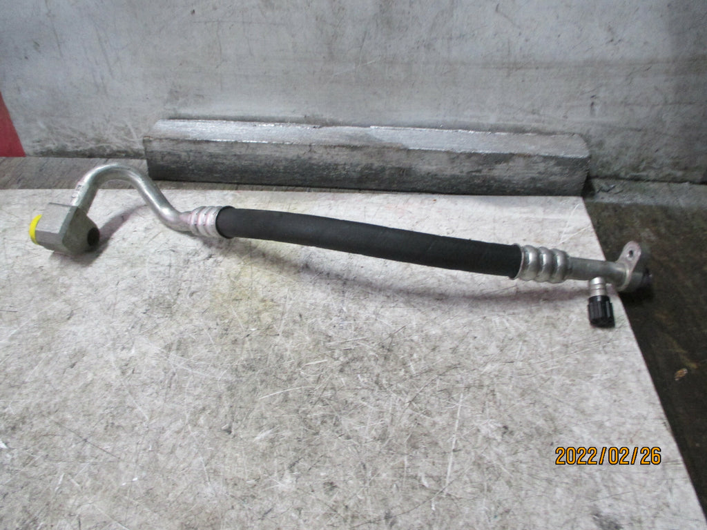 MERCEDES BENZ C CLASS 2014 W204 AC AIR CONDITIONING HOSE PIPE A2048302216