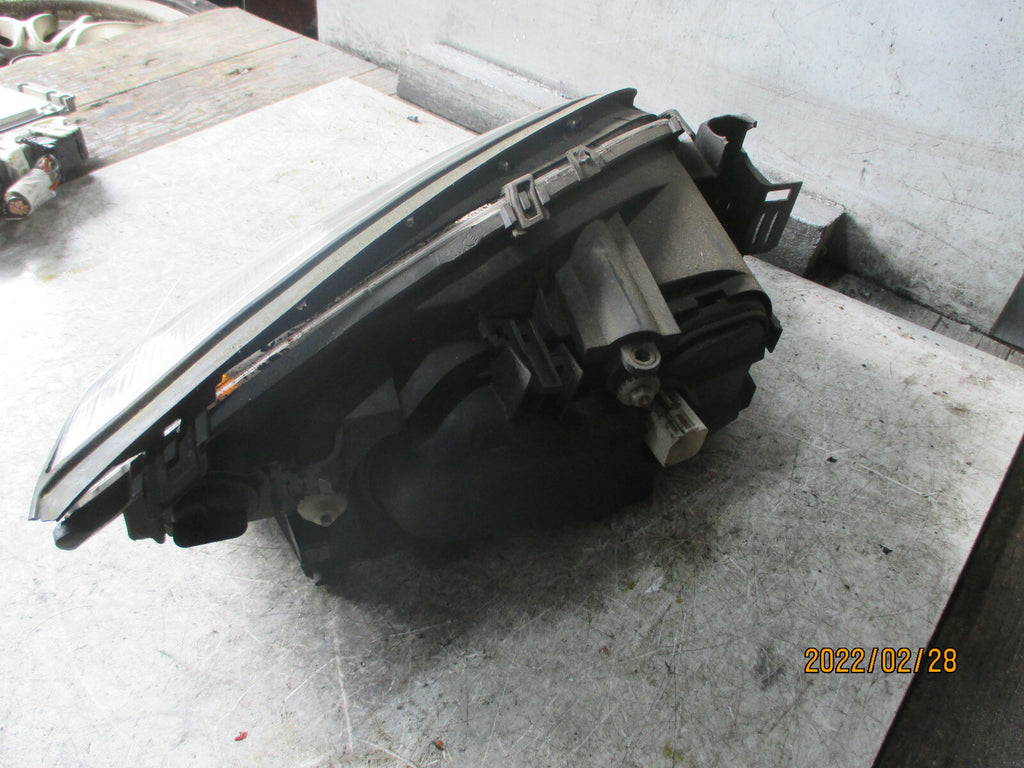FORD MONDEO MK3 2003 NSF PASSENGER SIDE FRONT HEADLIGHT HEADLAMP 1S7113006TE