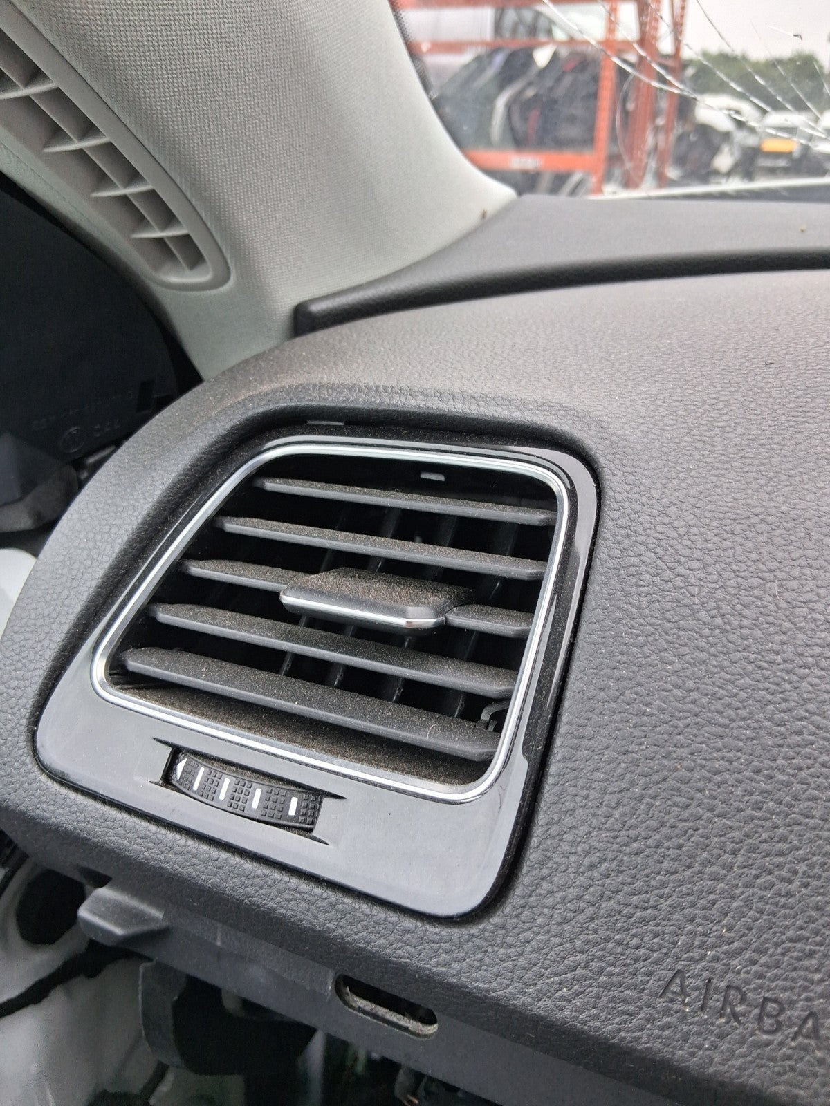 2015 VW VOLKSWAGEN SCIROCCO MK3 NSF PASSENGER SIDE FRONT LEFT AIR VENT
