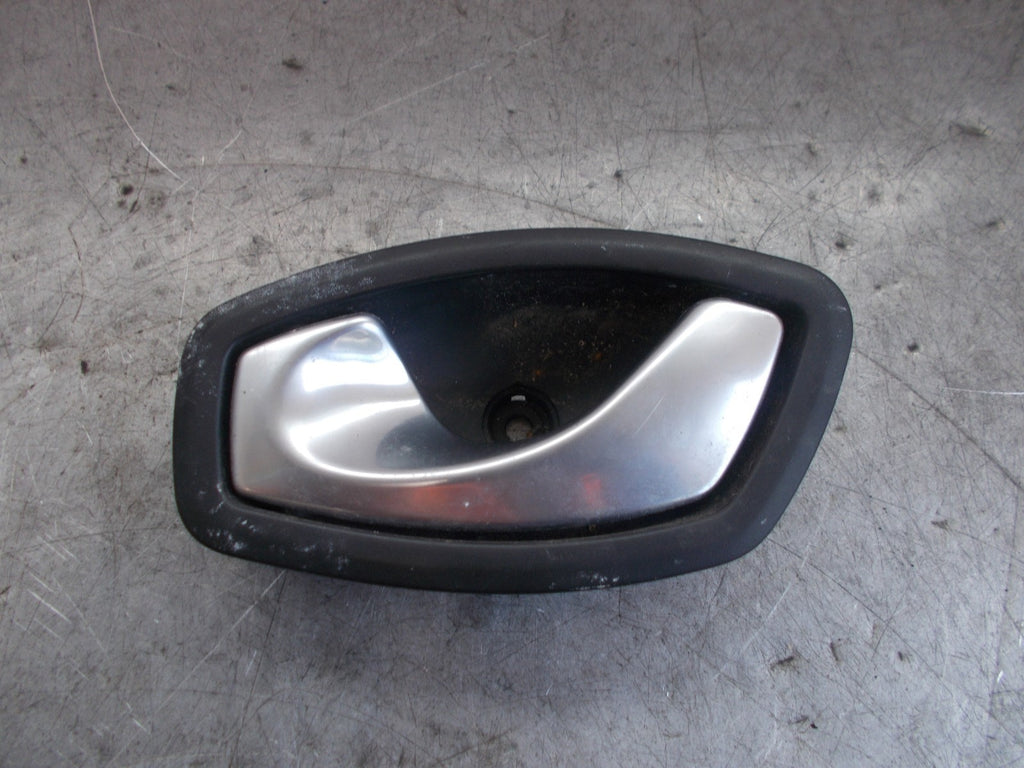RENAULT LAGUNA MK3 2007-2010 NSF PASSENGER SIDE FRONT INTERIOR DOOR HANDLE