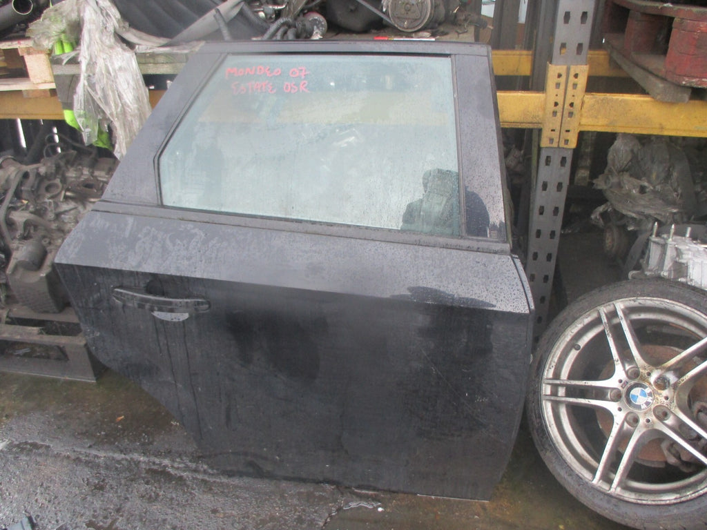 FORD MONDEO MK4 2007 ESTATE OSR DRIVER SIDE REAR COMPLETE DOOR BLACK