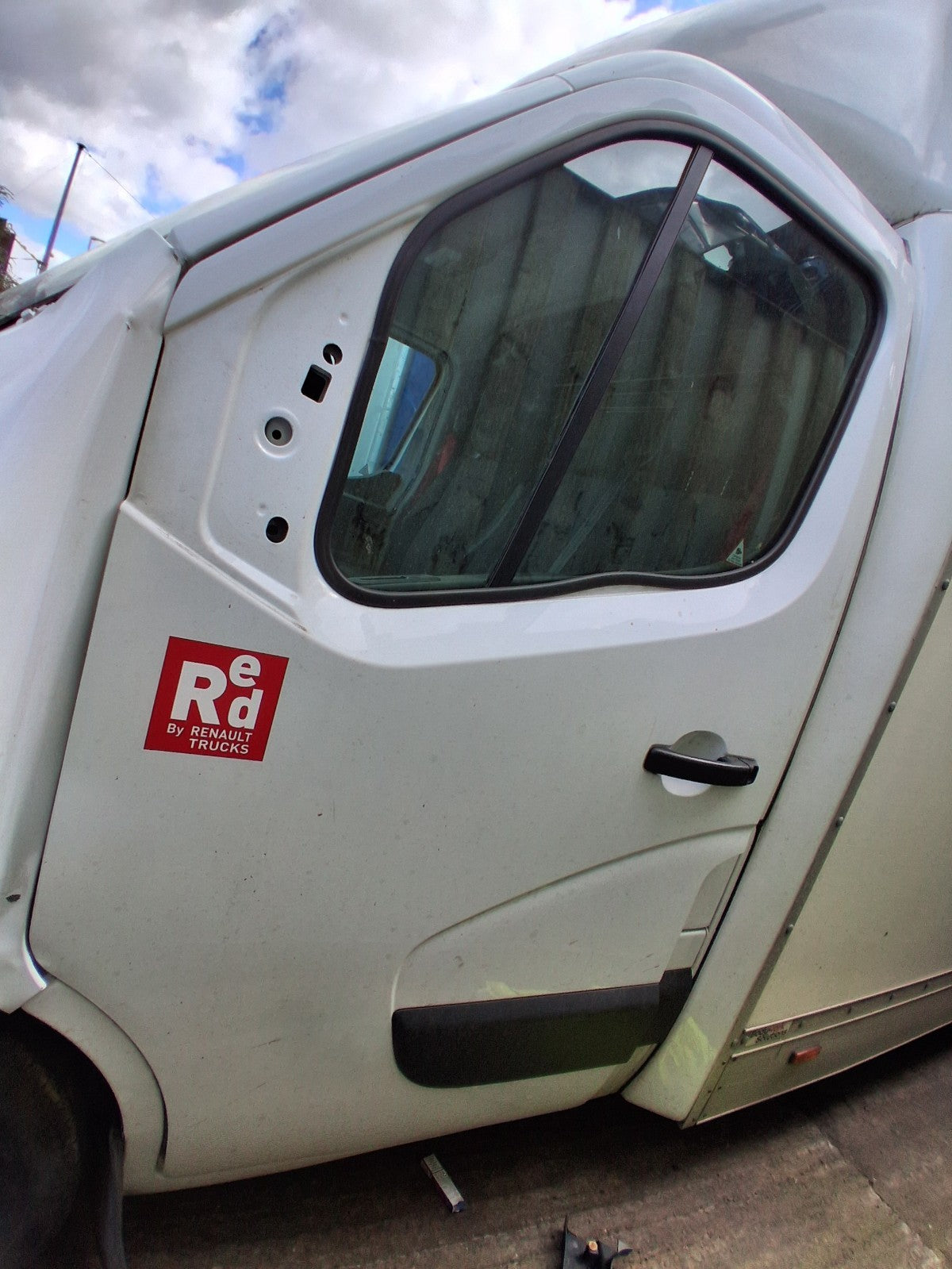 2024 RENAULT MASTER MK3 NSF PASSENGER SIDE FRONT BARE DOOR WHITE