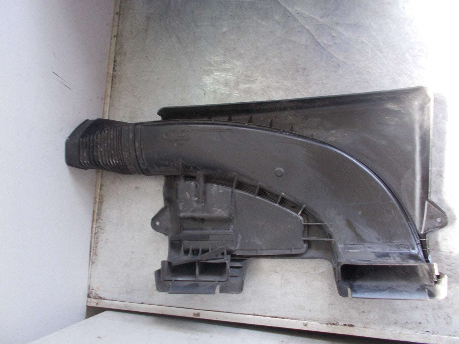 BMW 1 SERIES E81 E87 PETROL INTAKE MANIFOLD 13717523629