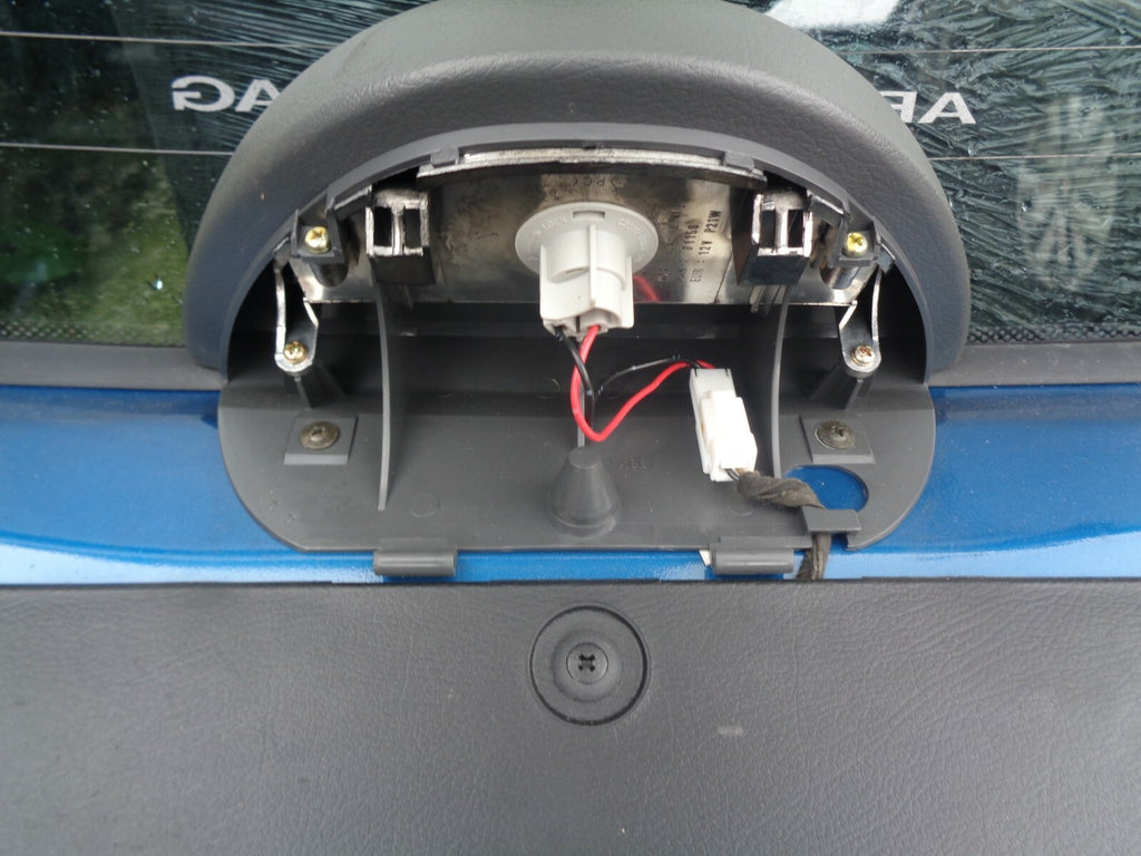 DAEWOO LANOS 1997 REAR TAILGATE BOOT LID