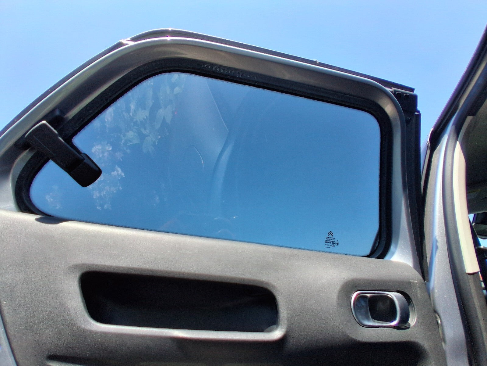 2020 CITROEN C4 CACTUS NSR PASSENGER SIDE REAR LEFT WINDOW GLASS