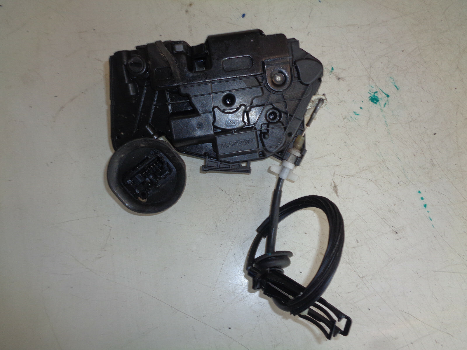 VW VOLKSWAGEN GOLF MK6 2010 OSR DRIVER SIDE REAR DOOR LOCK MECHANISM 5K4839016H