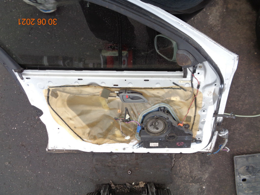 LEXUS GS 300 GS300 2000 NSF PASSENGER SIDE FRONT DOOR GLASS WING MIRROR WHITE