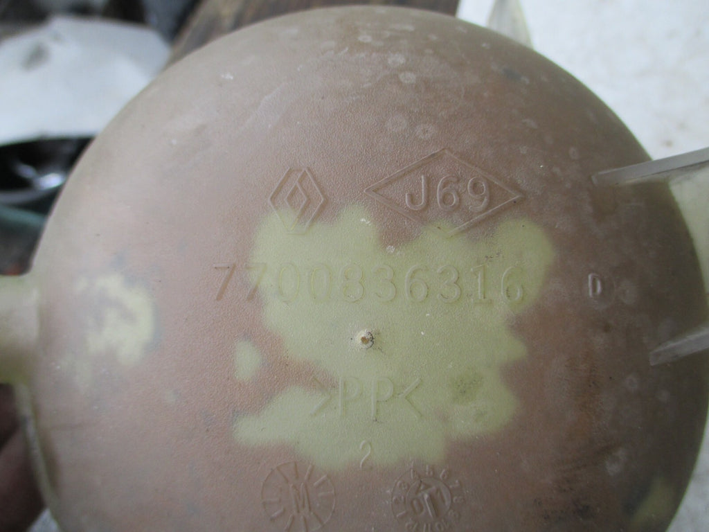 RENAULT CLIO 2001 COOLANT EXPANSION BOTTLE TANK 7700836316