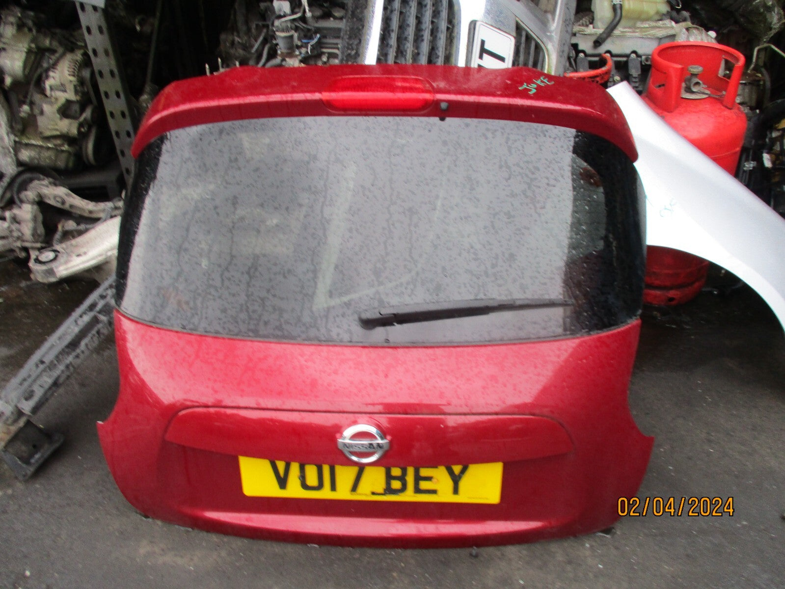 NISSAN JUKE MK1 2017 REAR COMPLETE TAILGATE BOOTLID MAGNETIC RED METALLIC NAJ