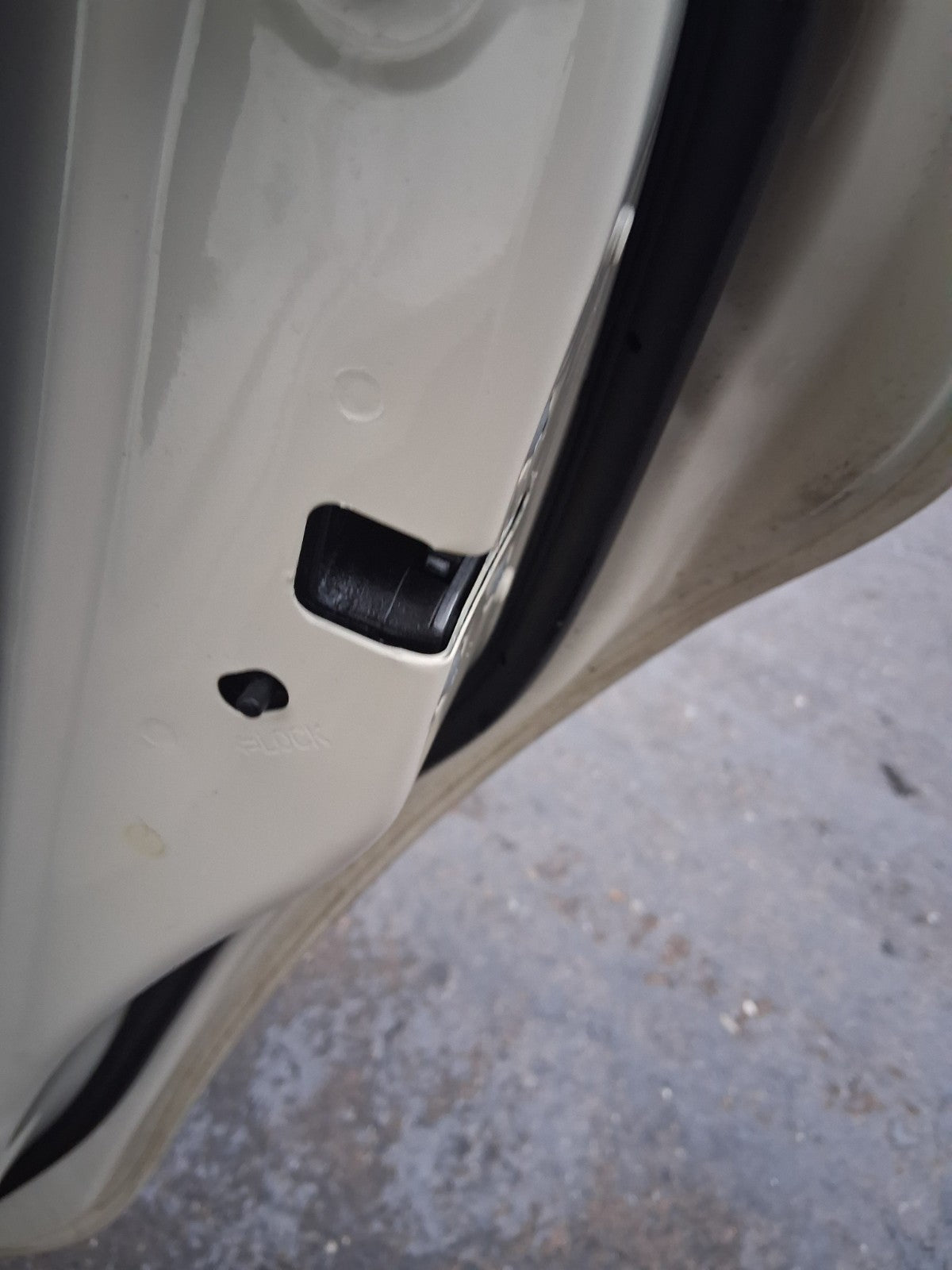 2018 NISSAN MICRA K14 OSR DRIVER SIDE REAR RIGHT DOOR LOCK MECHANISM