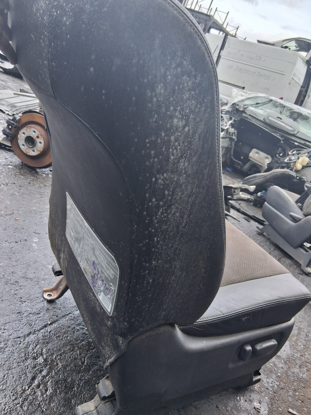 2013 TOYOTA ESTIMA MK3 OSF DRIVER SIDE FRONT COMPLETE SEAT HALF LEATHER