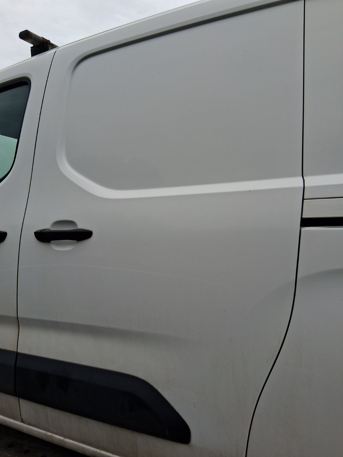 2020 VAUXHALL COMBO E MK4 NS PASSENGER SIDE COMPLETE SLIDING DOOR WHITE K2E0