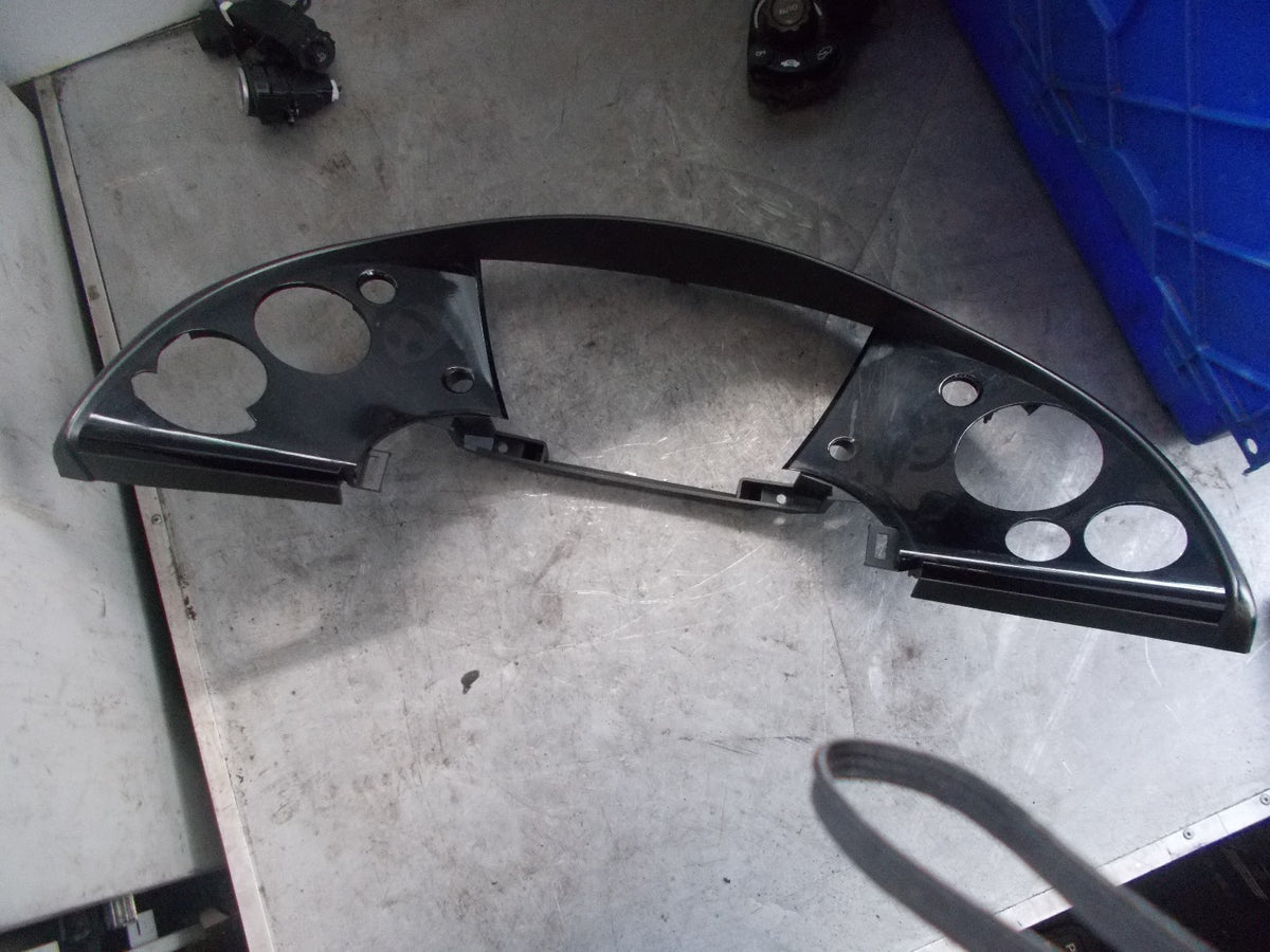HONDA CRZ SPEEDO TRIM/ SURROUND