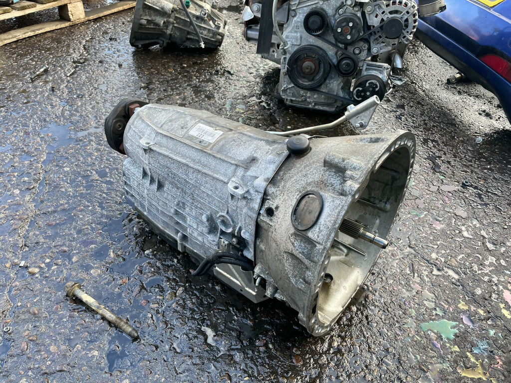2014 MERCEDES C CLASS W204 C220 2.1 DIESEL AUTOMATIC GEARBOX A2042703705