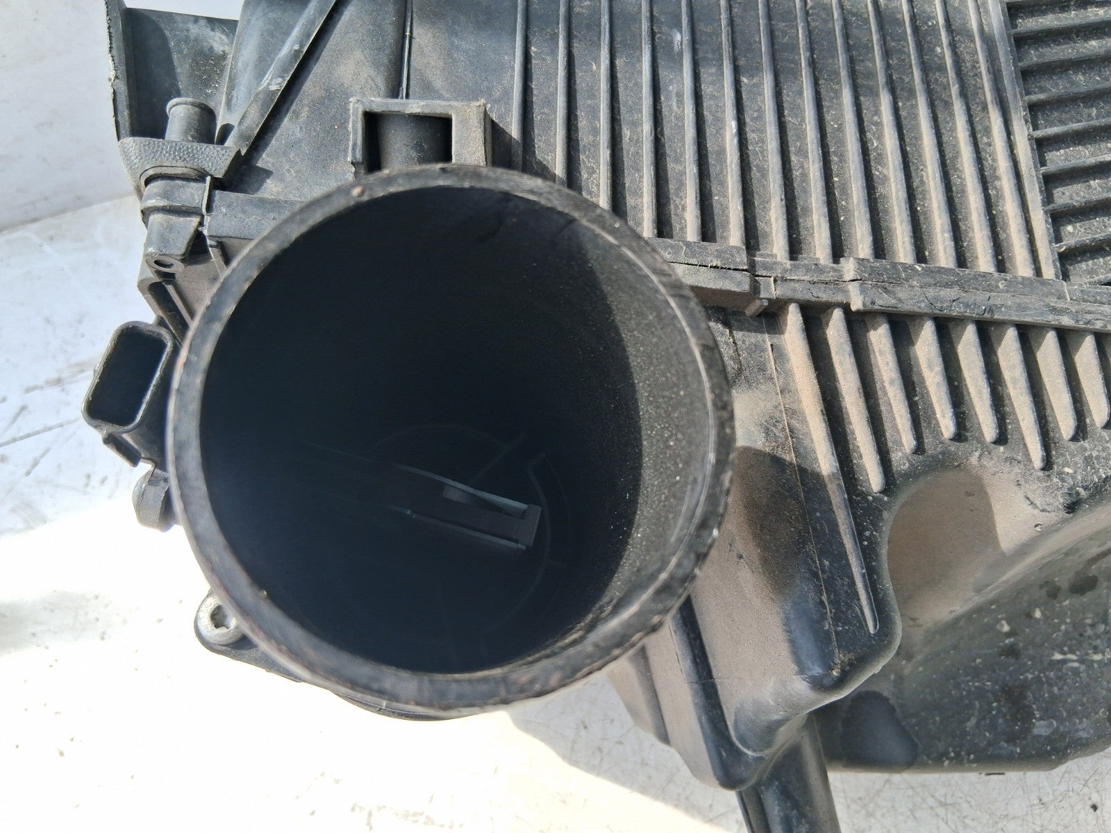 2020 RENAULT KANGOO MK2 1.5 DIESEL AIR FILTER HOUSING BOX 165003318R