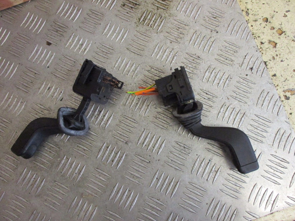 VAUXHALL ASTRA G/ZAFIRA A WIPER STALK & INDICATOR STALK 90124931/90228194