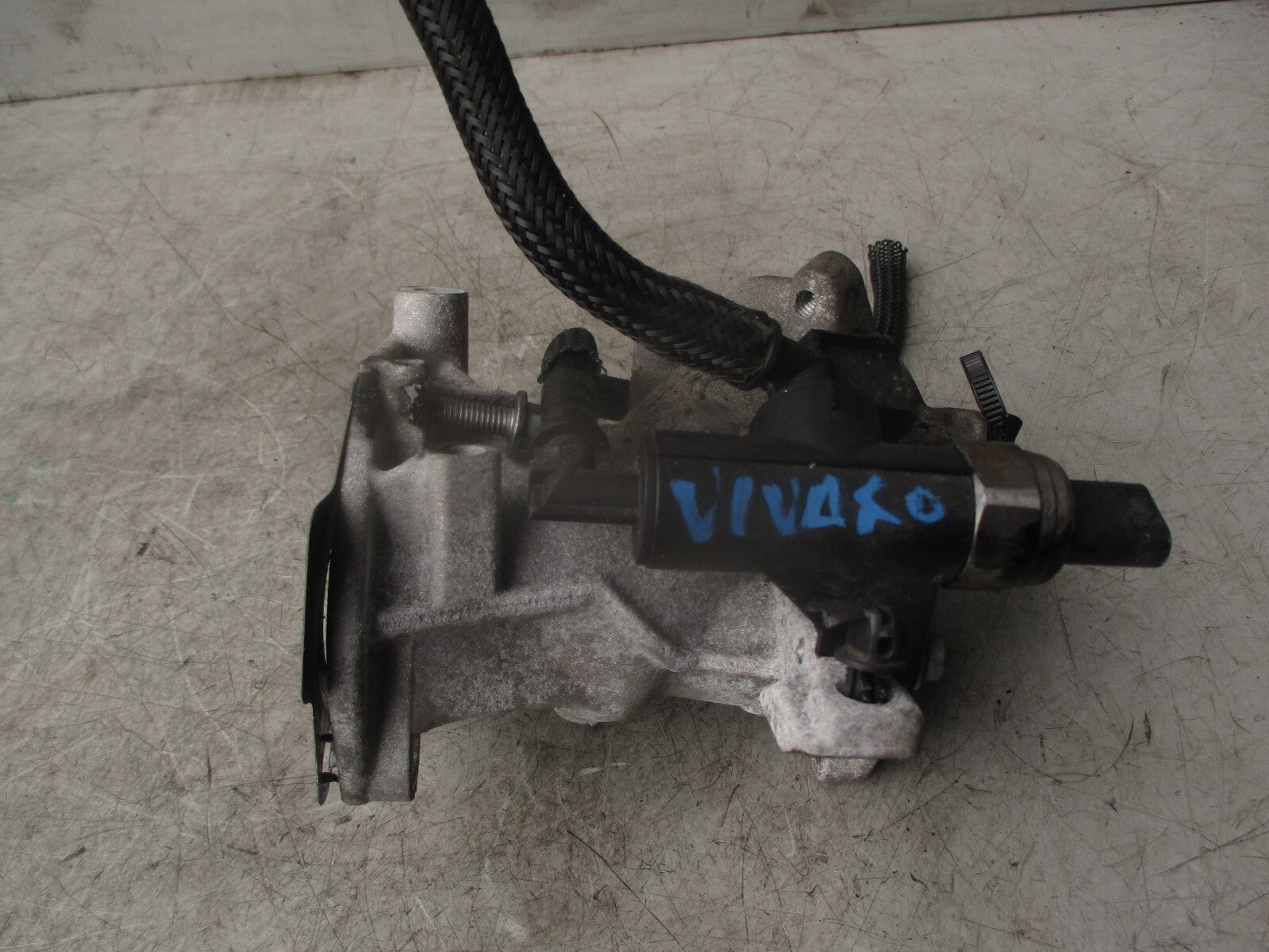 2020 VAUXHALL VIVARO MK3 1.5 DIESEL EGR VALVE PIPE HOUSING 9821154280