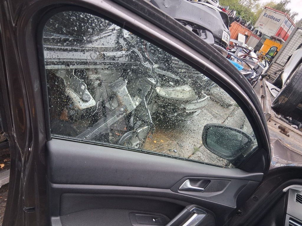 2015 PEUGEOT 308 MK2 ESTATE NSF PASSENGER SIDE FRONT LEFT WINDOW GLASS