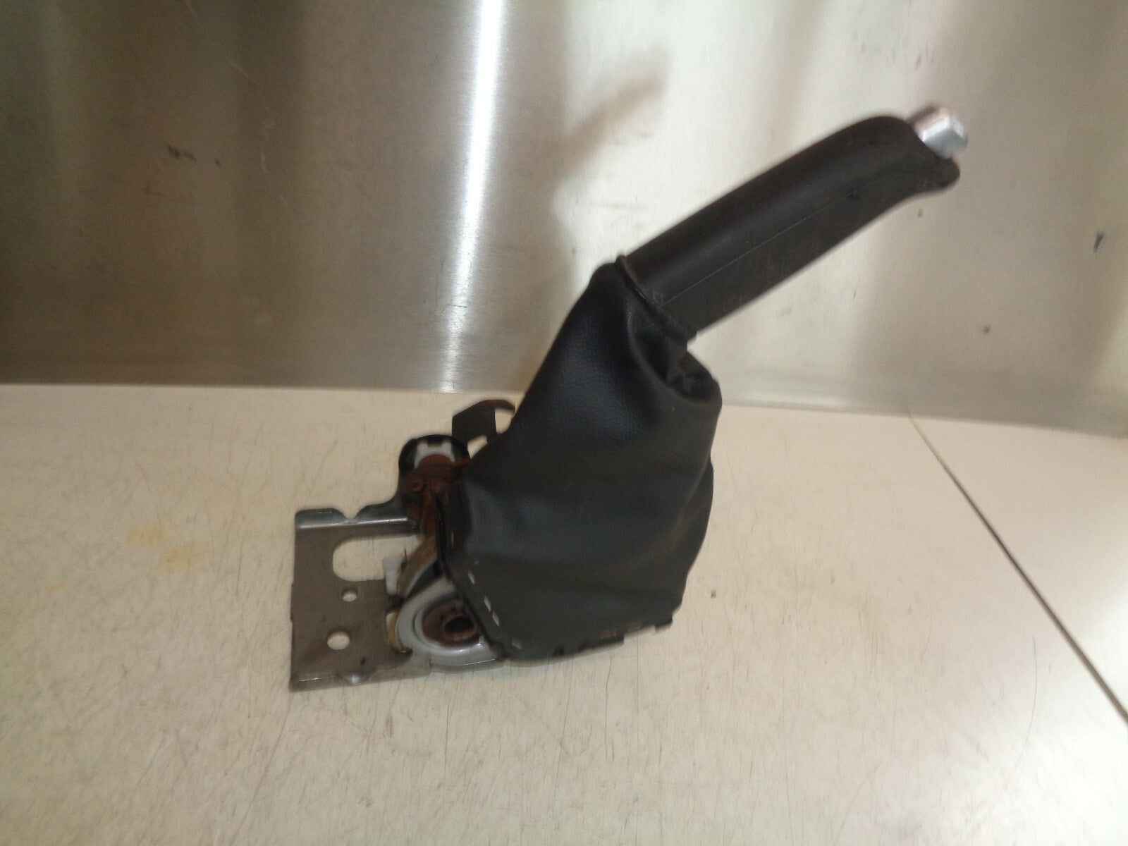 FORD MONDEO MK4 2014 HANDBRAKE HANDLE LEVER MECHANISM 7G912780FM