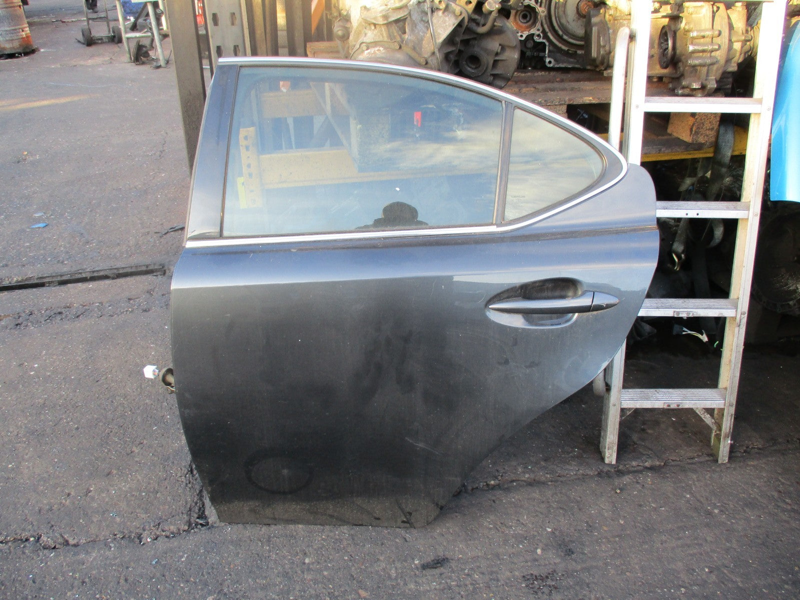LEXUS IS XE20 MK2 2005-2013 NSR PASSENGER SIDE REAR DOOR BARE 1G0 SMOKY GRANITE