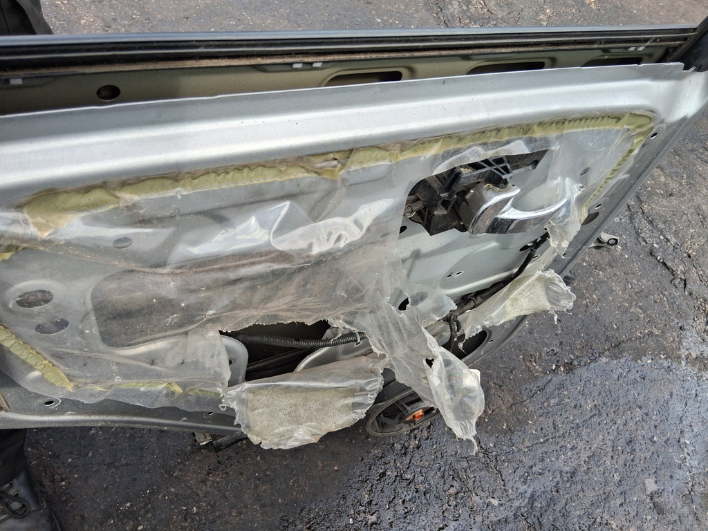 NISSAN QASHQAI J10 2011 FACELIFT NSR PASSENGER SIDE REAR DOOR SILVER