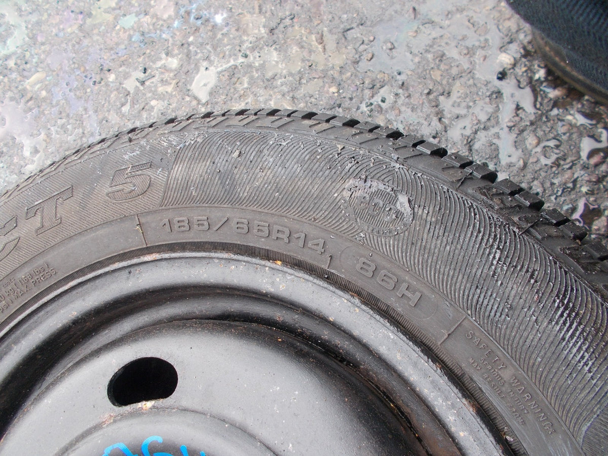 RENUALT LAGUNA GOODYEAR 4 STUD 14 INCH STEEL WHEEL 185/65 R14