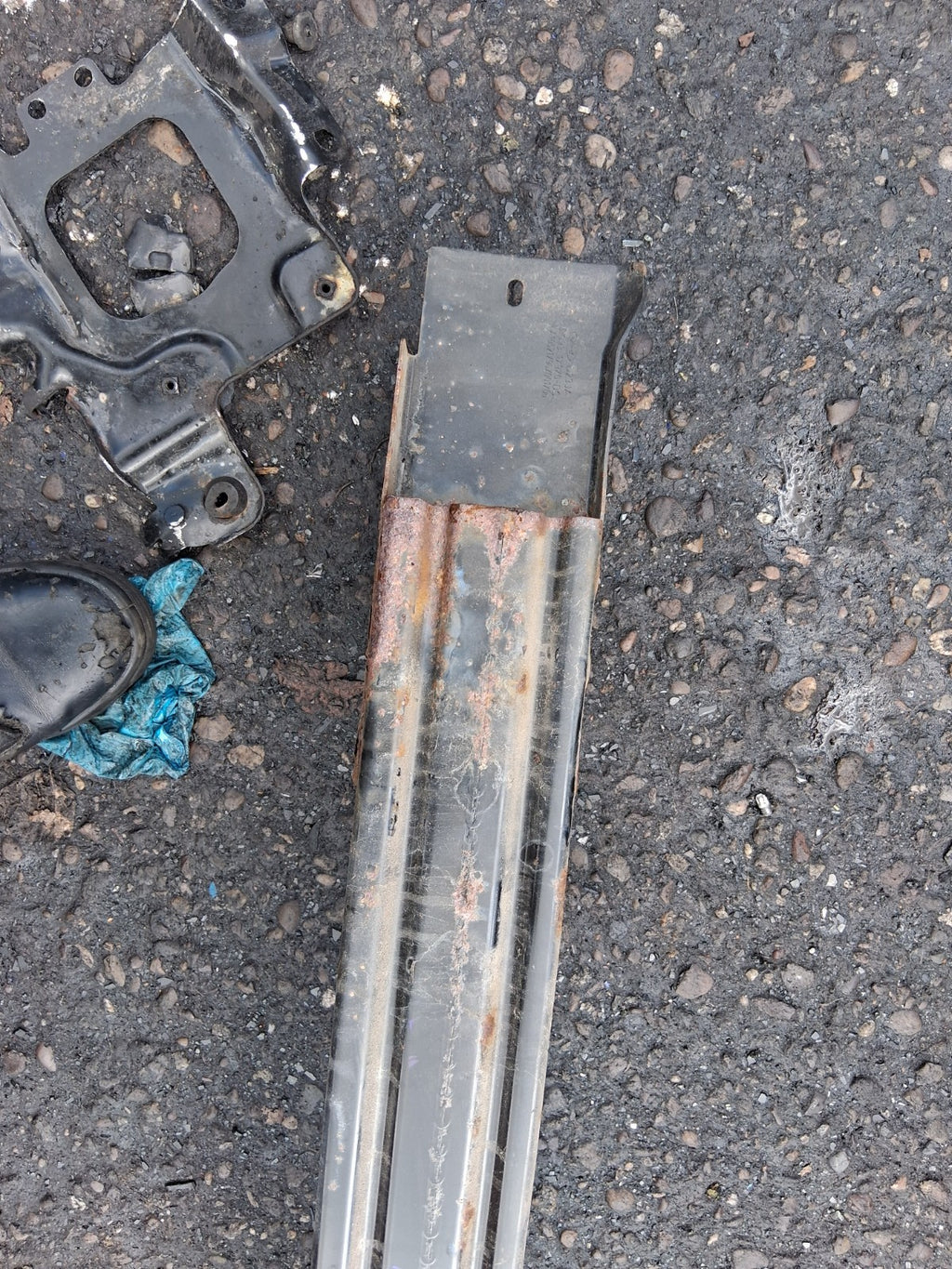 2017 FORD MONDEO MK5 HATCHBACK REAR CRASH BAR REINFORCEMENT BAR