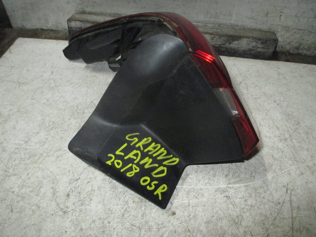 VAUXHALL GRANDLAND X 2018 OSR DRIVER SIDE REAR TAIL LIGHT YP00098280