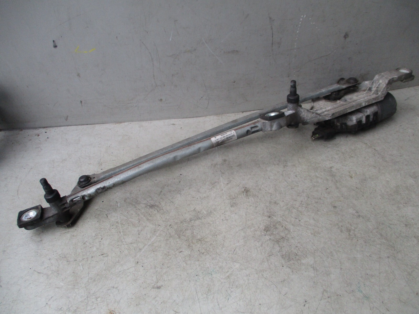 FORD FOCUS MK2 2007 FRONT WIPER MOTOR WITH LINKAGE 4M5117504BC