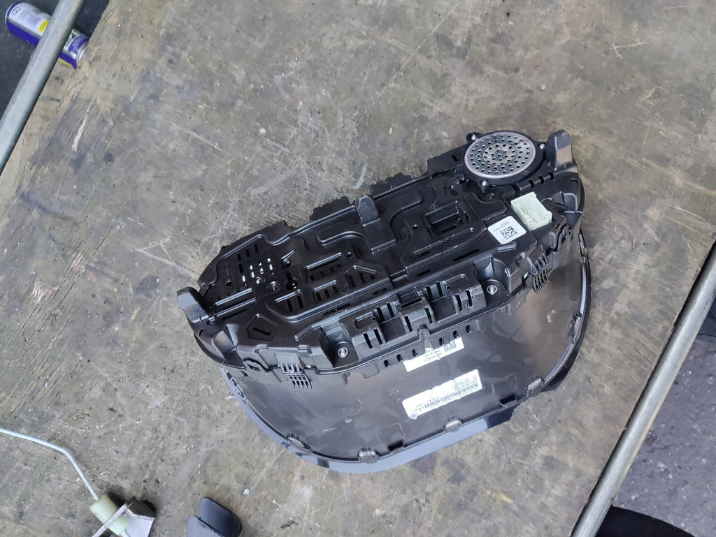 2021 MERCEDES BENZ SPRINTER W907 SPEEDOMETER DAMAGED A9079005806